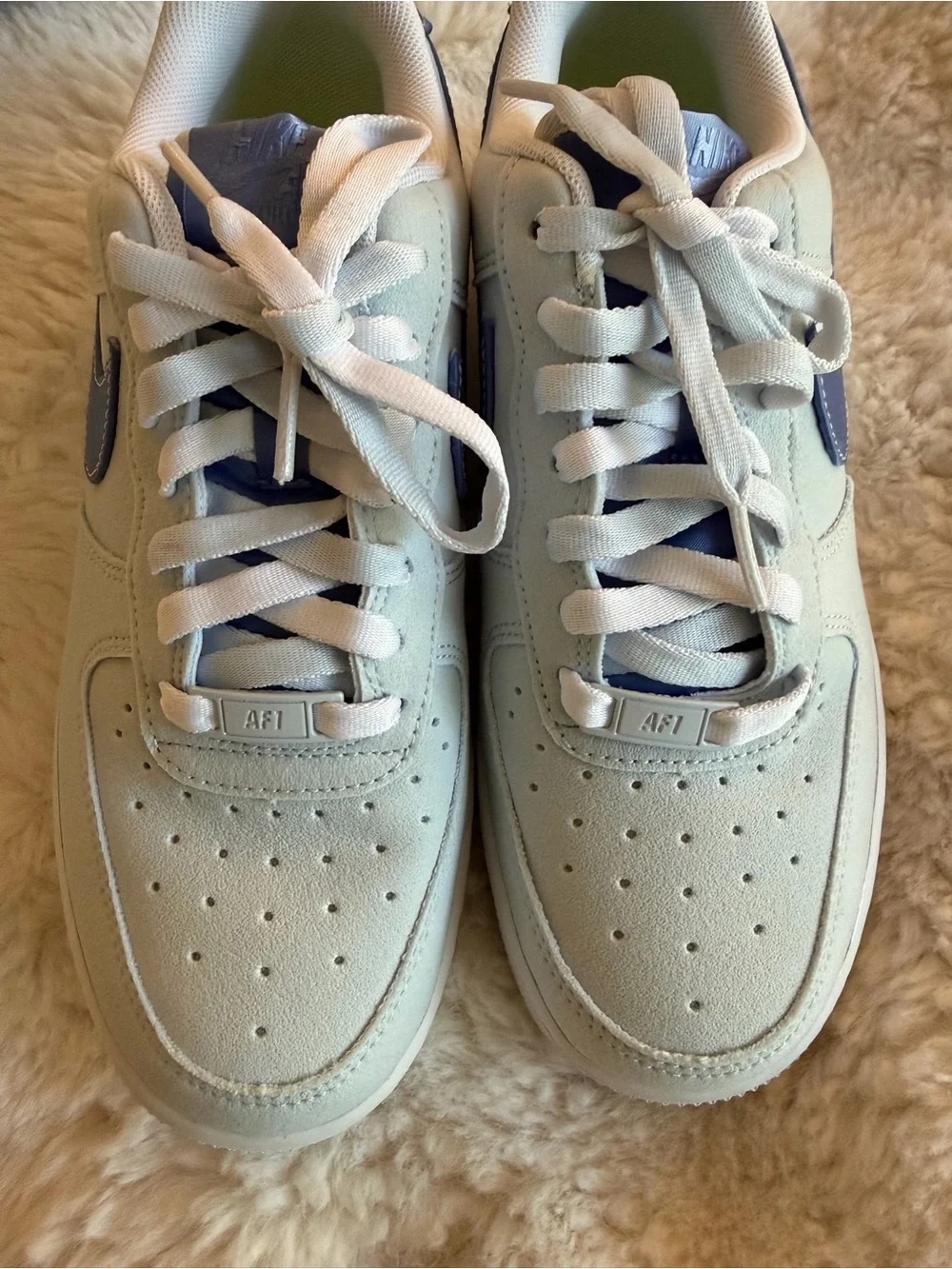 Women’s Nike Air Force 1 ‘07 NWT